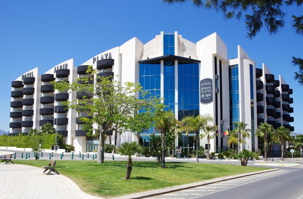 ALBIR PLAYA HOTEL & SPA