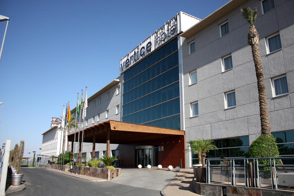 HOTEL VERTICE ALJARAFE