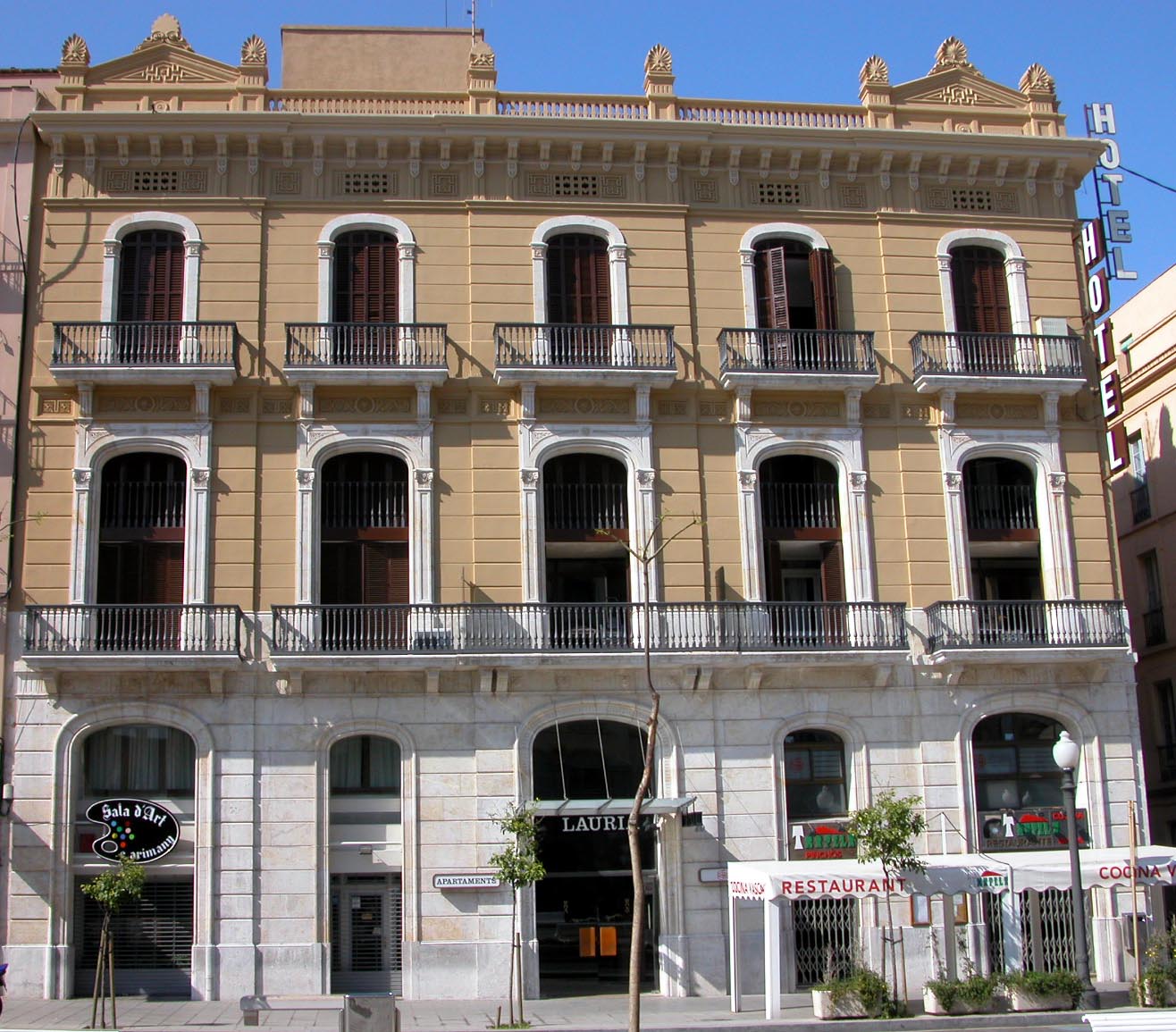 HOTEL LAURIA - TARRAGONA