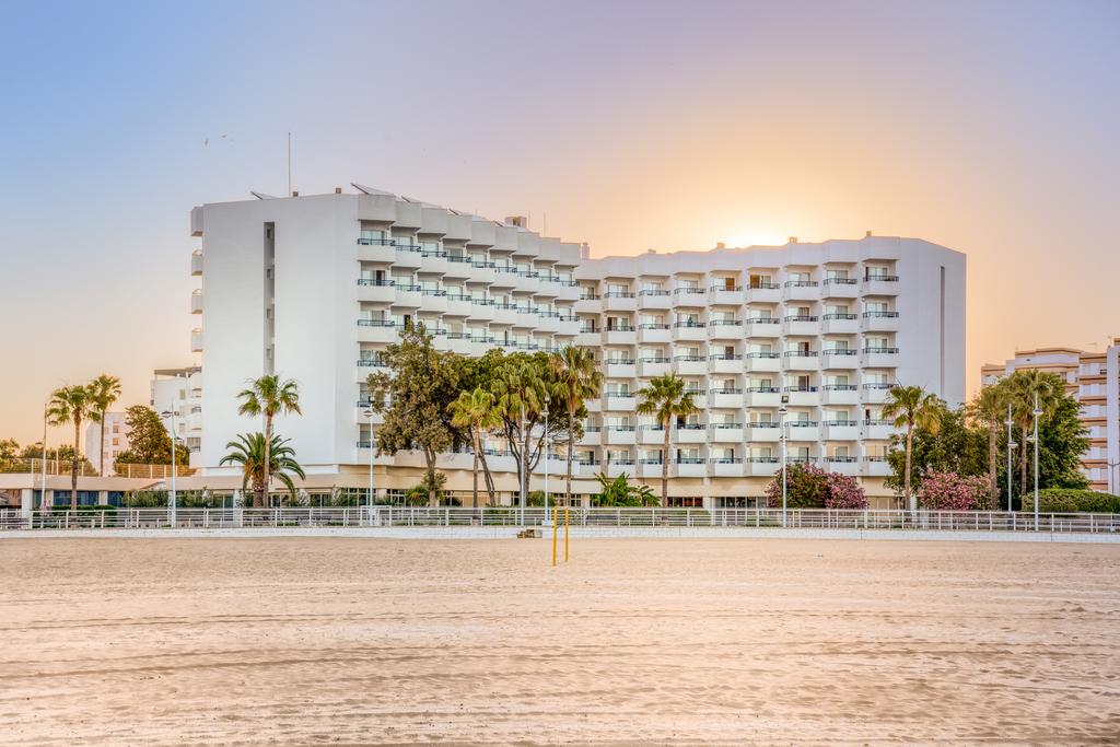 HOTEL PUERTOBAHÍA & SPA